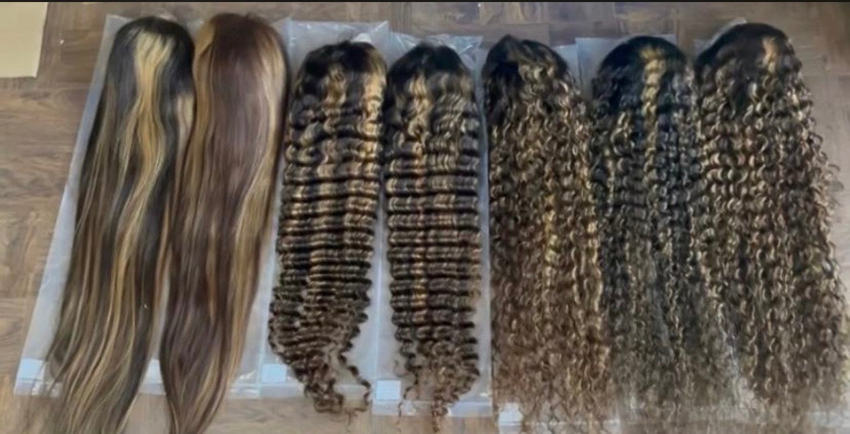 Highlighted Curly 13X4 Transparent Lace Front Wig