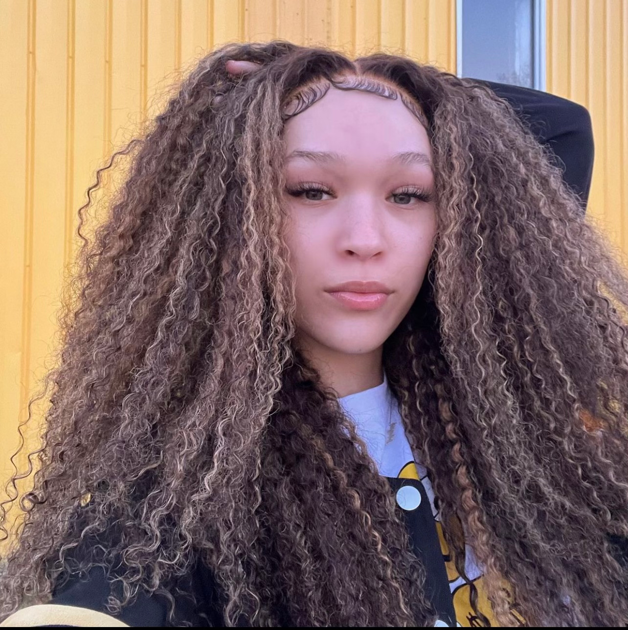 Highlighted Curly 13X4 Transparent Lace Front Wig