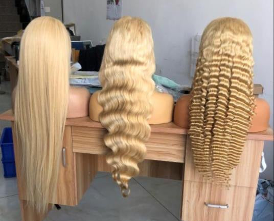 613 Bodywave 13X4 Transparent Lace Front Wig