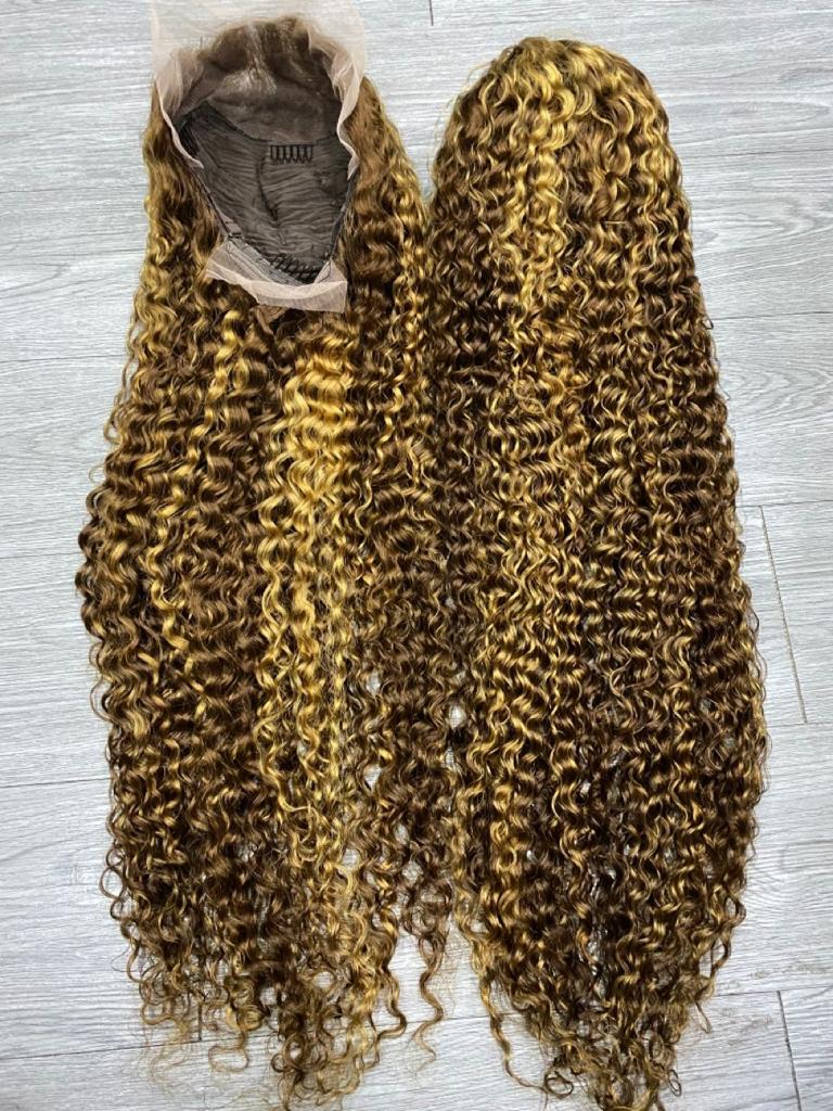Highlighted Curly 13X4 Transparent Lace Front Wig